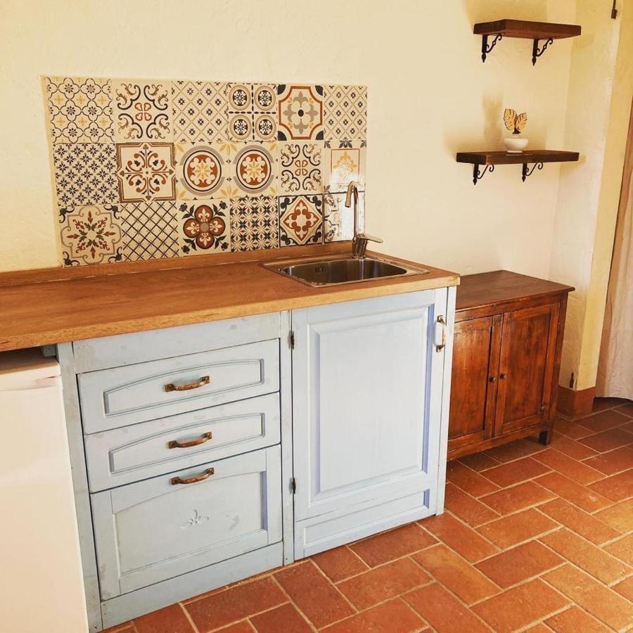 Agriturismo Le Tre Pietre - Podere Nel Chianti Quercegrossa エクステリア 写真