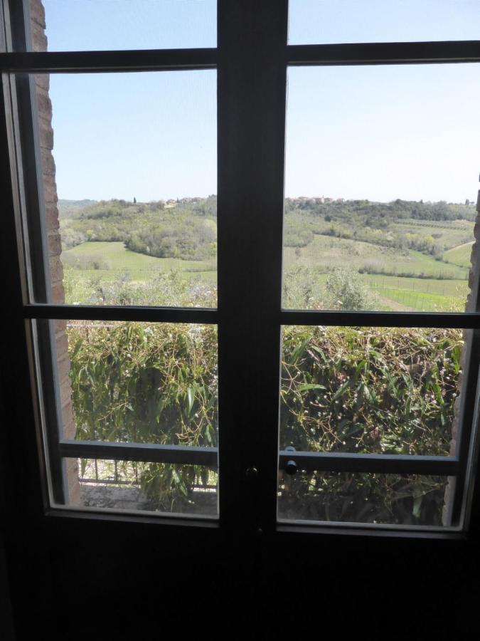 Agriturismo Le Tre Pietre - Podere Nel Chianti Quercegrossa エクステリア 写真